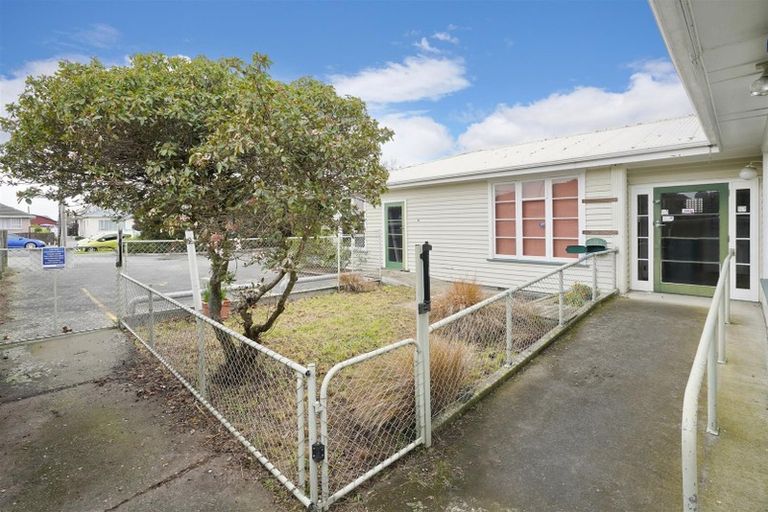 Photo of property in 284 Breezes Road, Aranui, Christchurch, 8061