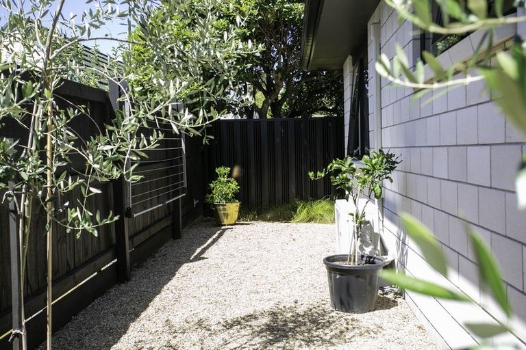 Photo of property in 48b Hamilton Road, Cambridge, 3434