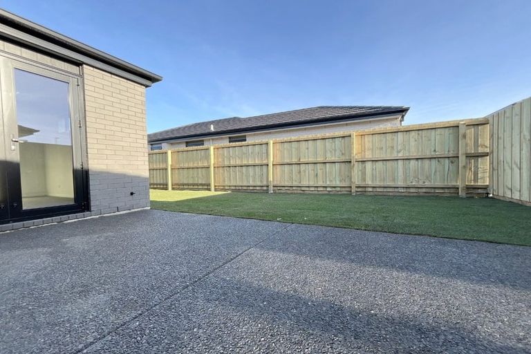 Photo of property in 4 Maple Lane, Rolleston, 7614