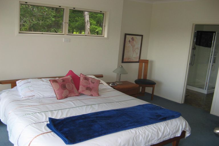 Photo of property in 10 Hihitahi Rise, Paihia, 0200