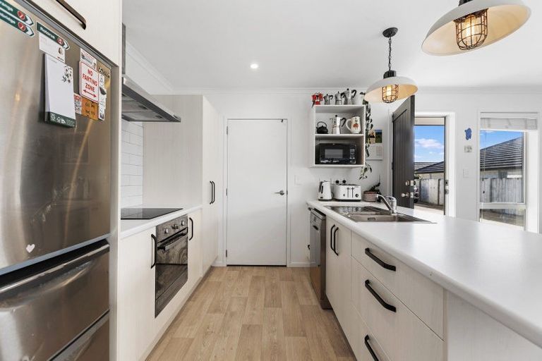 Photo of property in 24 Benmore Crescent, Pyes Pa, Tauranga, 3112