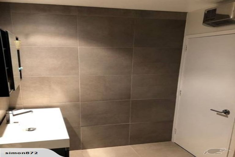 Photo of property in 2/439 Avonhead Road, Avonhead, Christchurch, 8042