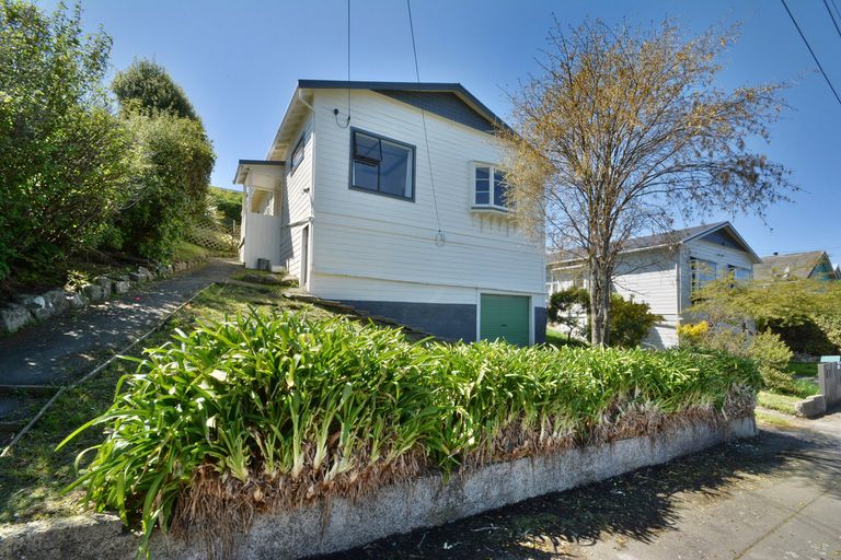 Photo of property in 34 Bernard Street, Kenmure, Dunedin, 9011