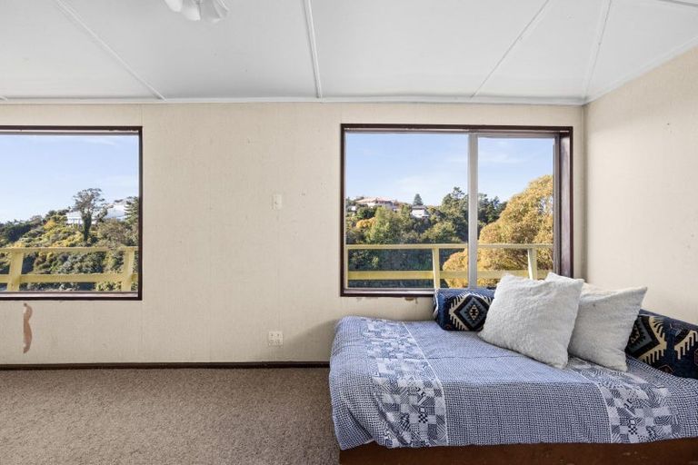 Photo of property in 17 Fitzroy Road, Bluff Hill, Napier, 4110