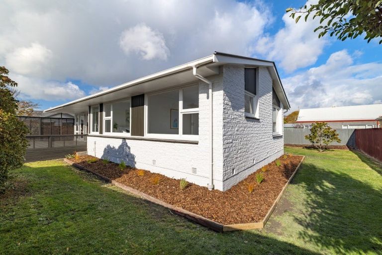 Photo of property in 39 Compton Street, Woolston, Christchurch, 8062