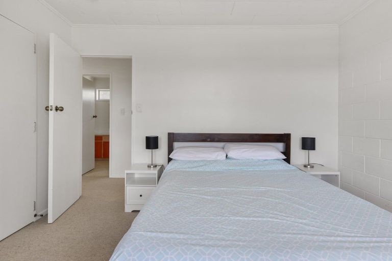 Photo of property in 2/17 Cumberland Street, Tauhara, Taupo, 3330