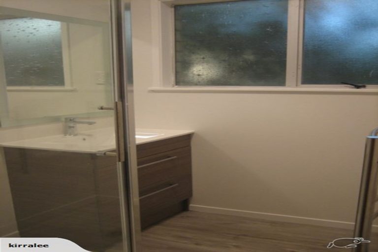 Photo of property in 1/200 Te Atatu Road, Te Atatu South, Auckland, 0610