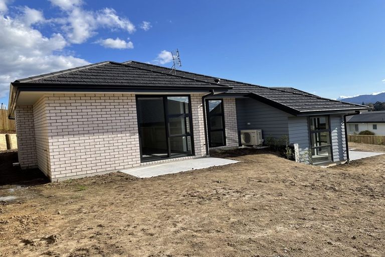 Photo of property in 12 Herring Place, Omokoroa, 3114
