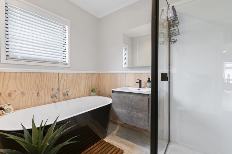 Photo of property in 6b Kaimai Place, Hairini, Tauranga, 3112