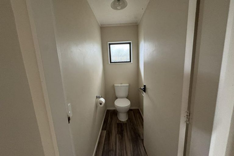 Photo of property in 7 Ronald Woolf Place, Churton Park, Wellington, 6037