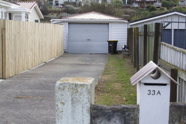 Photo of property in 33a Findlay Street, Tawa, Wellington, 5028
