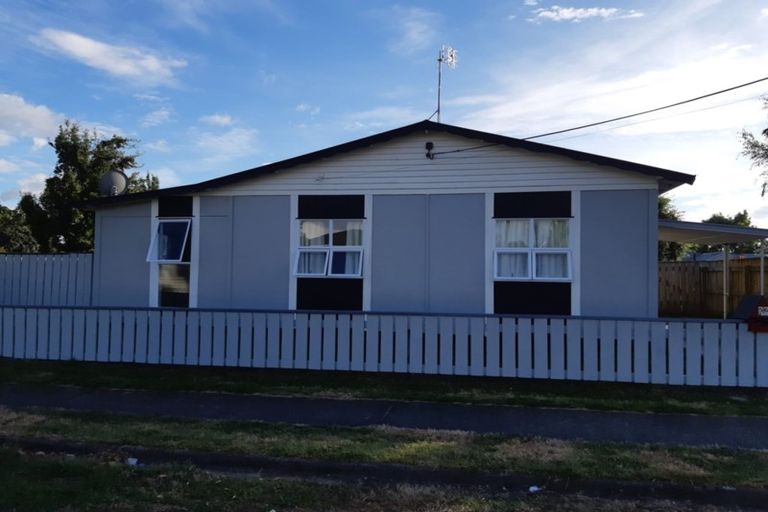 Photo of property in 56 Brooklyn Road, Carterton, 5713