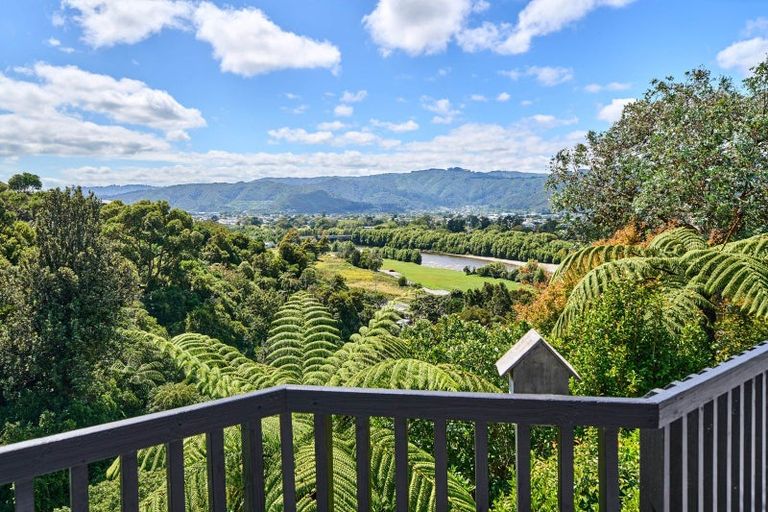 Photo of property in 19 Palm Grove, Belmont, Lower Hutt, 5010