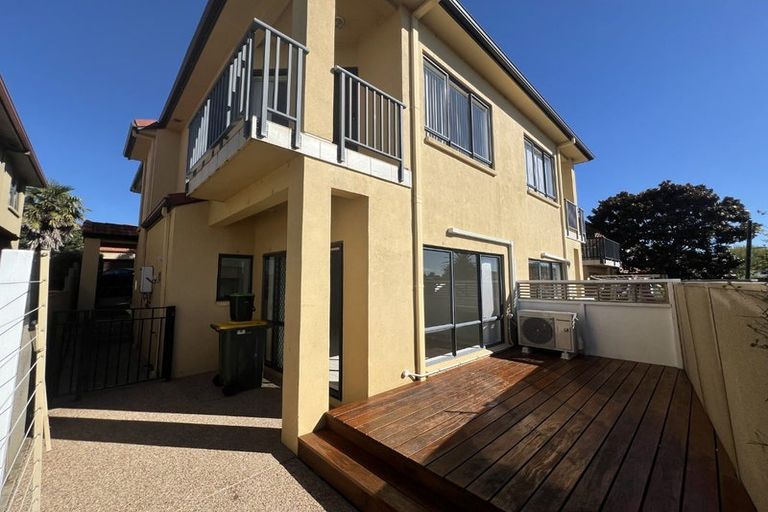 Photo of property in 98 Nautilus Drive, Gulf Harbour, Whangaparaoa, 0930