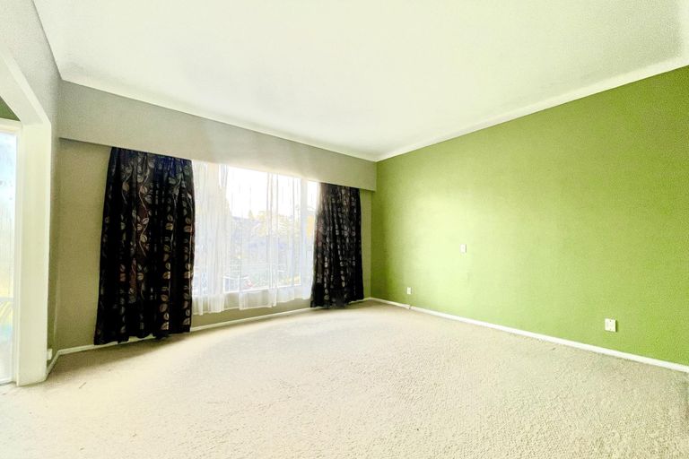 Photo of property in 27 Landscape Road, Papatoetoe, Auckland, 2025