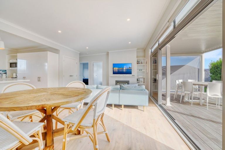 Photo of property in 16 Parklands Avenue, Mangawhai Heads, Mangawhai, 0505