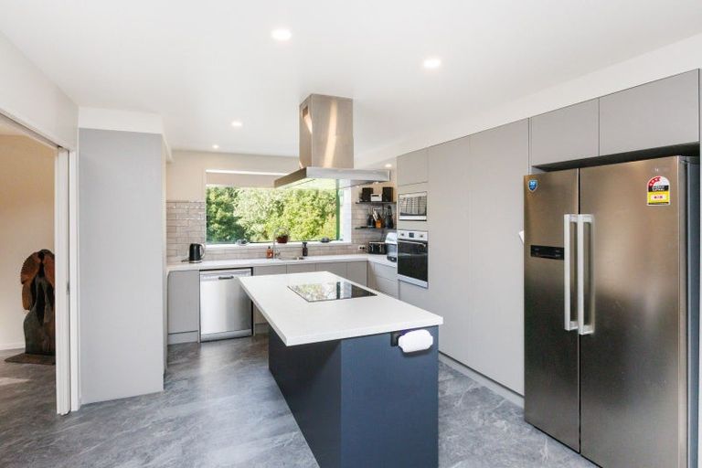 Photo of property in 8 Fraser Court, Roslyn, Palmerston North, 4414