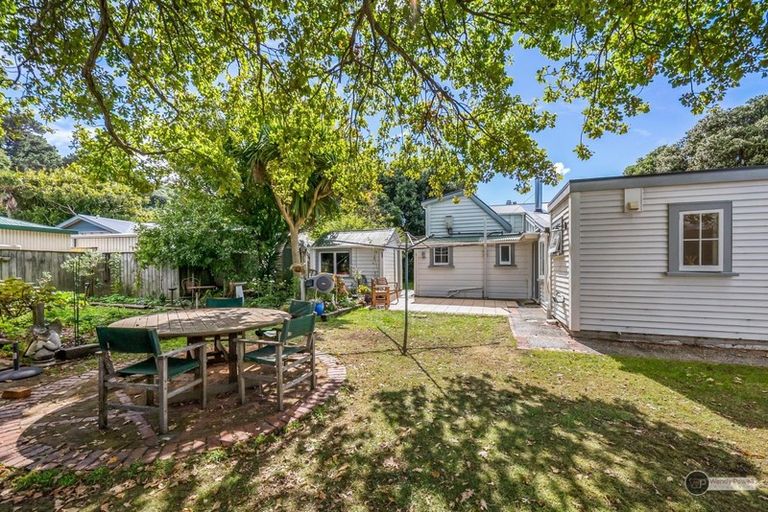 Photo of property in 36 Riddlers Crescent, Petone, Lower Hutt, 5012
