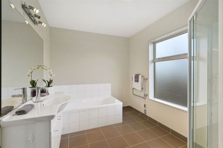 Photo of property in 9 Ruby Avenue, Northwood, Christchurch, 8051