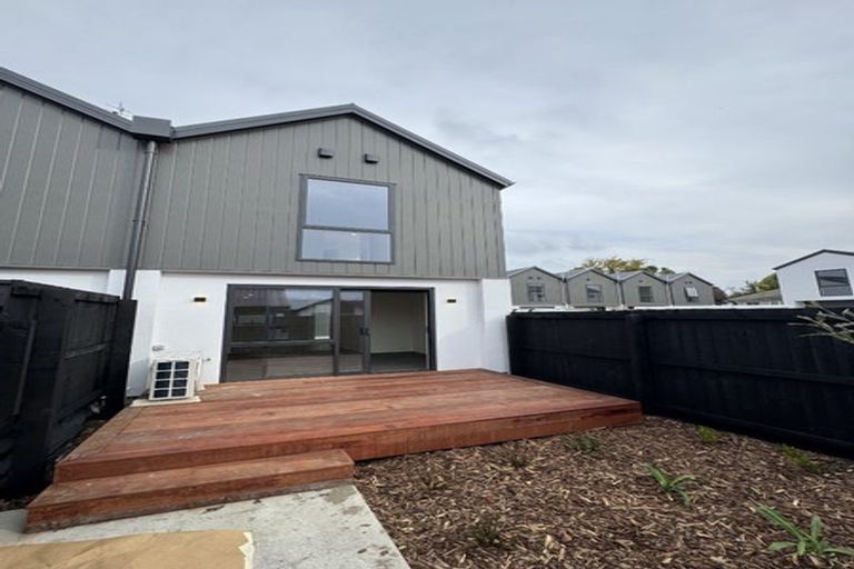 Photo of property in 1/62 Centennial Avenue, Riccarton, Christchurch, 8041