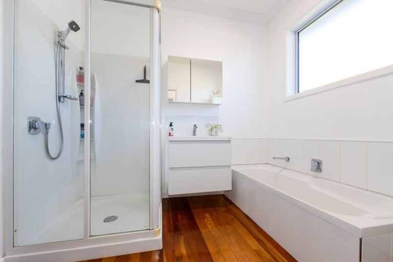 Photo of property in 113 Taradale Road, Onekawa, Napier, 4110