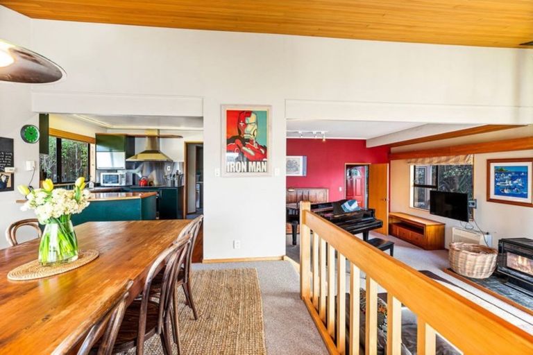 Photo of property in 110 Maida Vale Road, Roseneath, Wellington, 6011