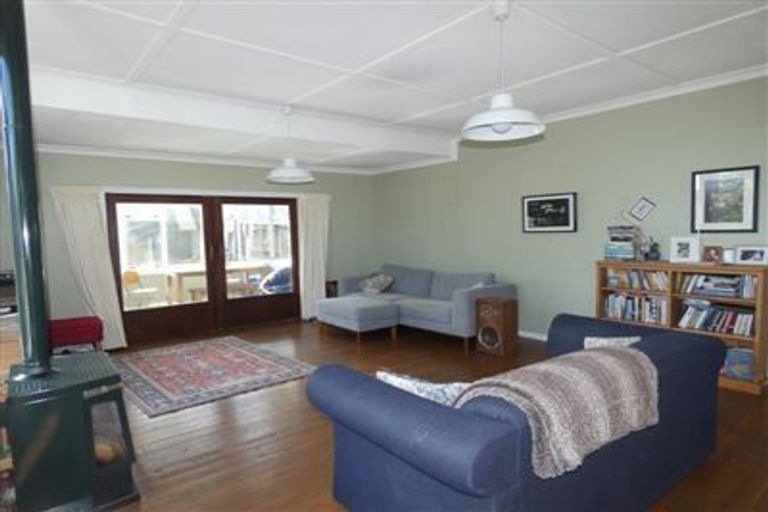 Photo of property in 70 Pembroke Road, Northland, Wellington, 6012