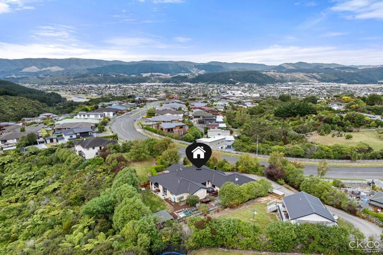 Photo of property in 87 Kirton Drive, Riverstone Terraces, Upper Hutt, 5018