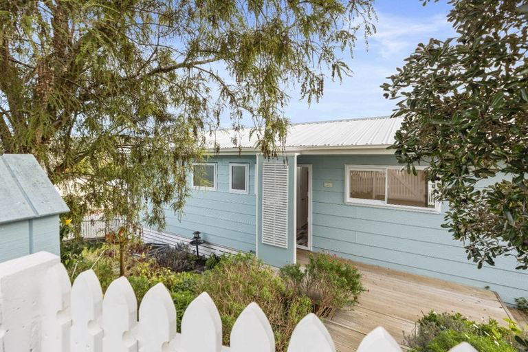 Photo of property in 30a Langstone Street, Welcome Bay, Tauranga, 3112