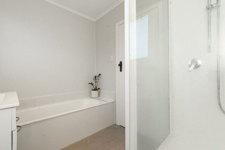 Photo of property in 151b Otumoetai Road, Brookfield, Tauranga, 3110