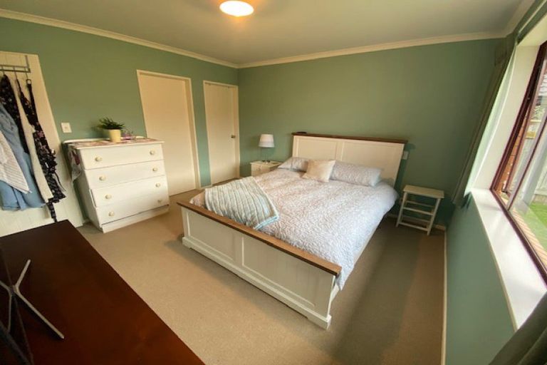 Photo of property in 49 Branigan Parade, Kelvin Grove, Palmerston North, 4414