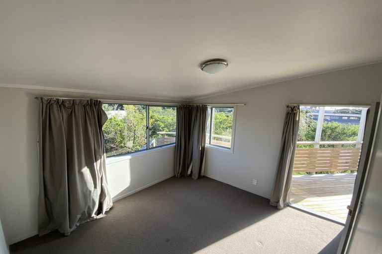 Photo of property in 2/21 Omana Road, Milford, Auckland, 0620