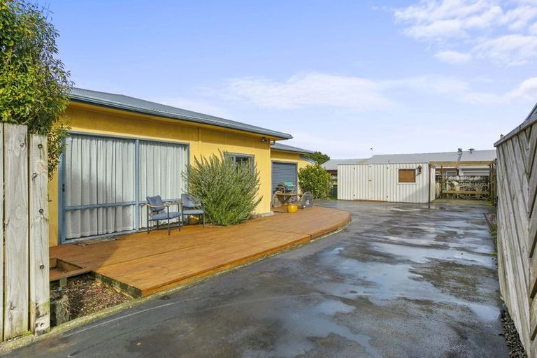 Photo of property in 58 Record Street, Fitzroy, New Plymouth, 4312