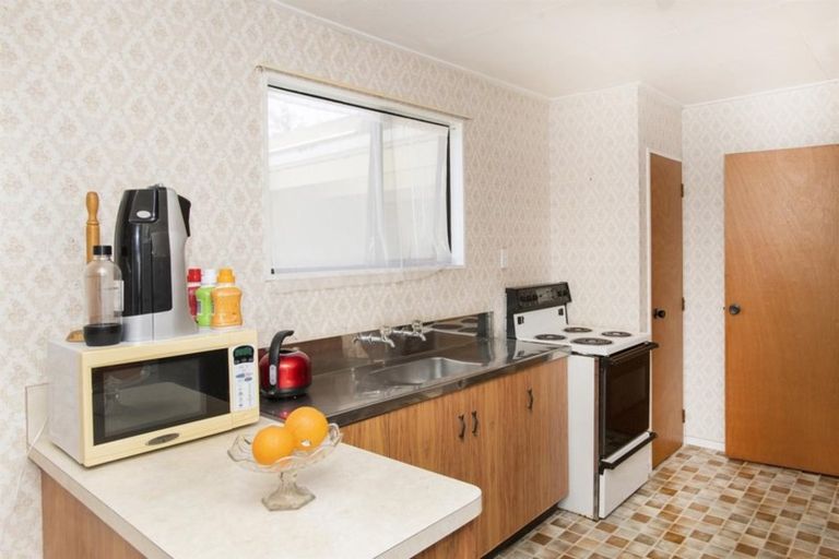 Photo of property in 14 Kingsley Street, Whataupoko, Gisborne, 4010