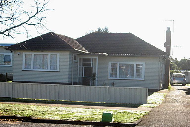Photo of property in 26 Gloucester Road, Manurewa, Auckland, 2102