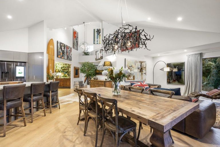 Photo of property in 86 Vipond Road, Stanmore Bay, Whangaparaoa, 0932