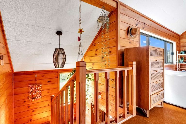 Photo of property in 487 Wilson Road, South Head, Helensville, 0874