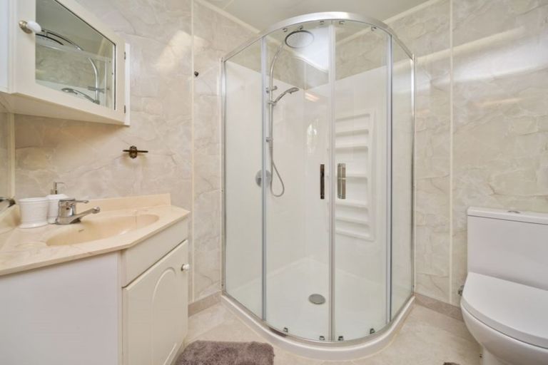 Photo of property in 53h Doralto Road, Frankleigh Park, New Plymouth, 4310