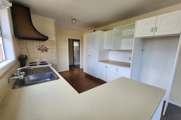 Photo of property in 41 Parrs Cross Road, Henderson, Auckland, 0612