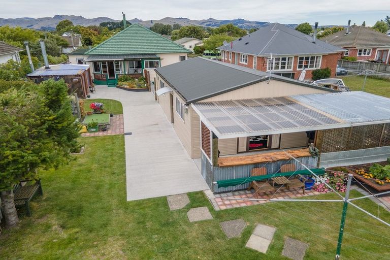 Photo of property in 11 Pannell Avenue, Wainoni, Christchurch, 8061