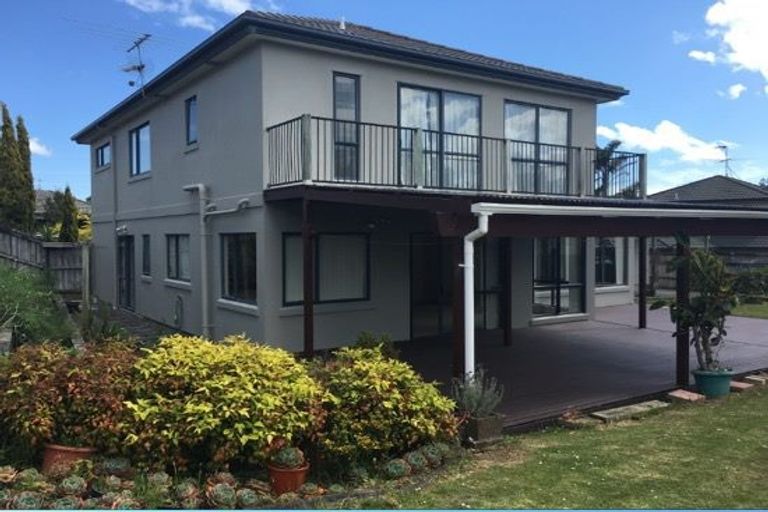 Photo of property in 7 Kinleith Way, Albany, Auckland, 0632