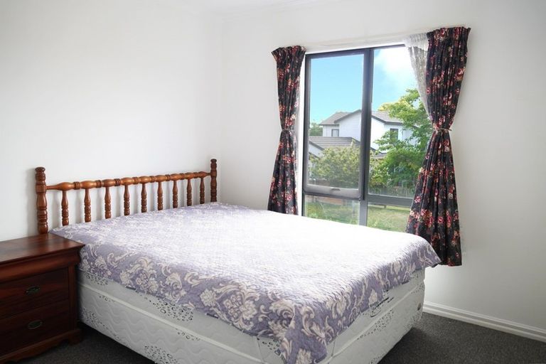 Photo of property in 21 Nielsen Gardens, Rototuna, Hamilton, 3210