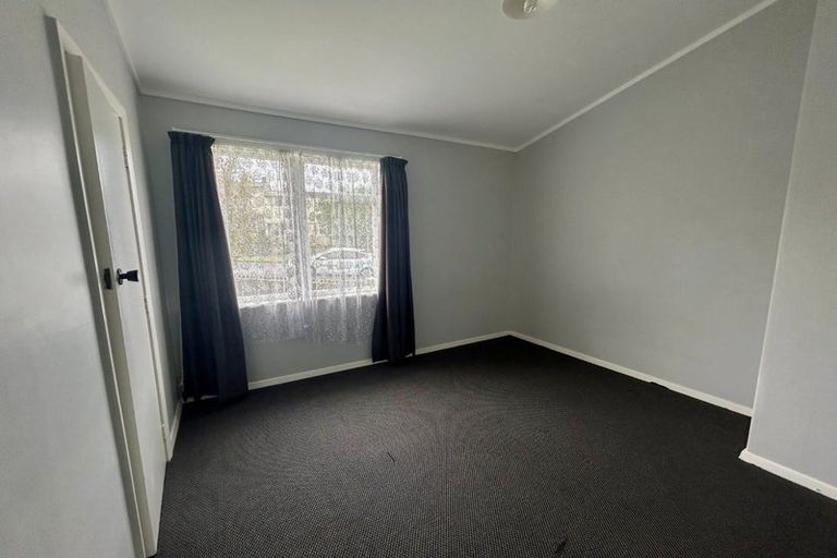 Photo of property in 78-80 Hereford Street, Cannons Creek, Porirua, 5024