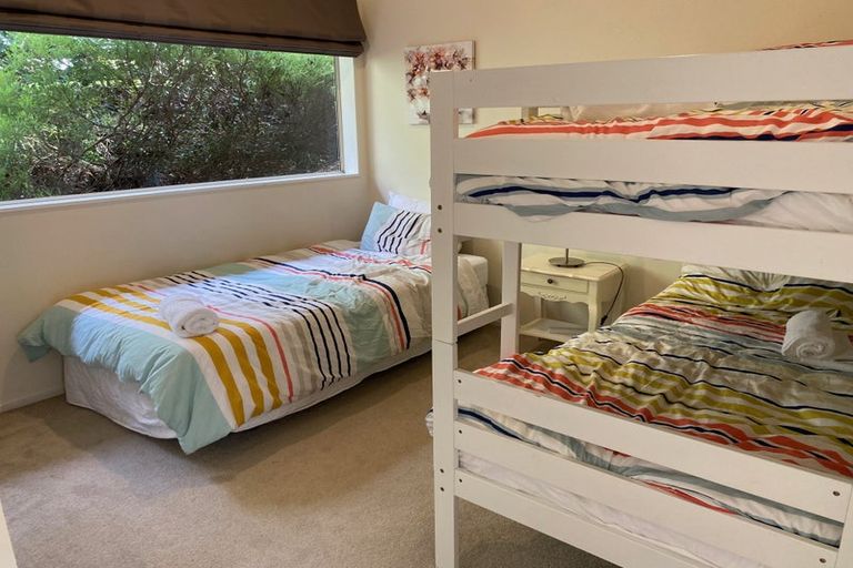 Photo of property in 38 Henson Road, Whitford, Howick, 2571