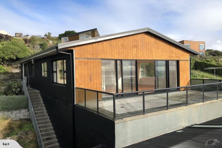 Photo of property in 2/12 Muritai Terrace, Mount Pleasant, Christchurch, 8081