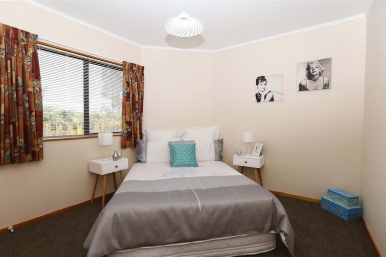 Photo of property in 22 Johnsview Terrace, Hillcrest, Hamilton, 3216