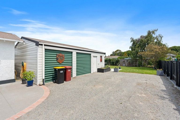 Photo of property in 15 Cambridge Terrace, Masterton, 5810