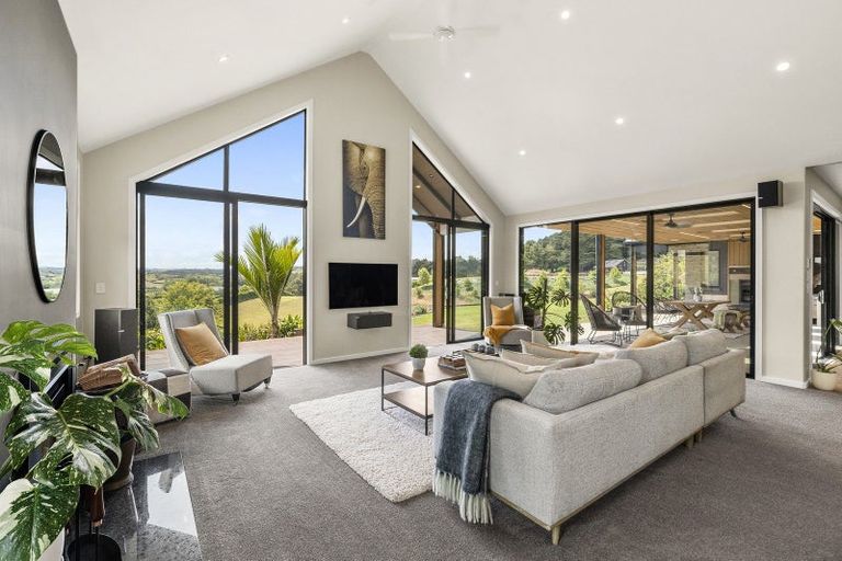 Photo of property in 19 William Andrew Road, Pukekohe, 2120