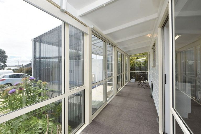 Photo of property in 50 Onslow Street, Bluff, 9814