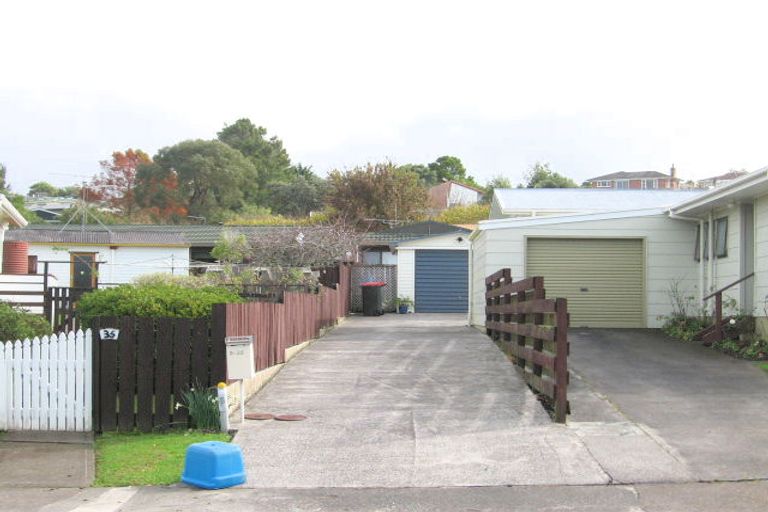 Photo of property in 2/33 Fairway Avenue, Red Beach, 0932